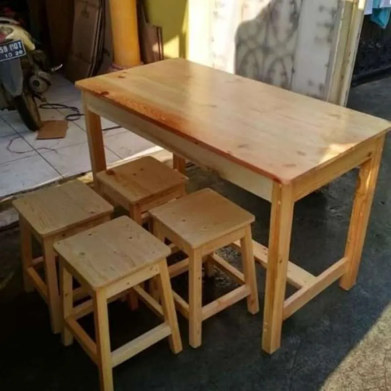 Meja Kayu Jati